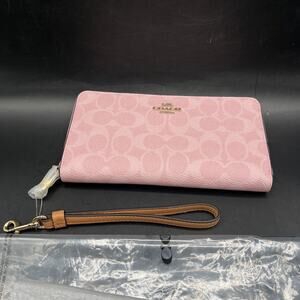 Coach CEC20 Long Zip Around Wallet Signature Coated Canvas Powder Pink Wristlet